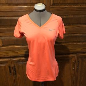 Nike Pro Workout Top